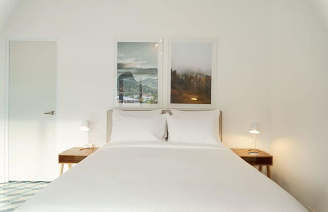 w Fancy Loft in Santa Ana - Photo 3