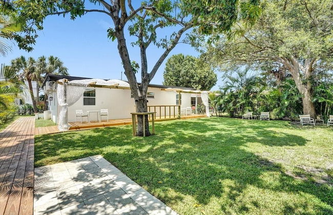 Modern Hallandale Apt w/ Backyard Near Beach - Foto 42