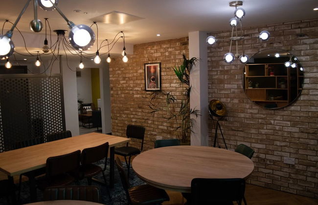 Studios and Ensuites at St James Point in Newcastle - Photo 4