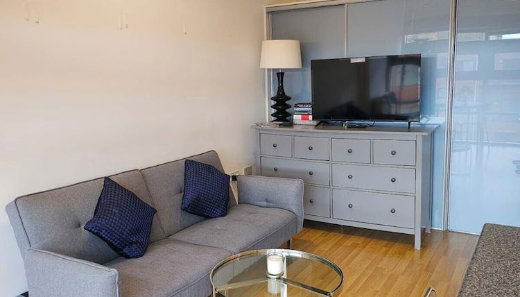 Foto 1 - Cozy-1bedroom -4guests-parking-centrallocation