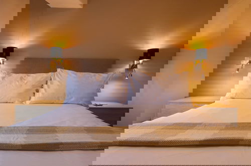 Photo 12 - Radiant 1BR With Fantastic View in Barranco