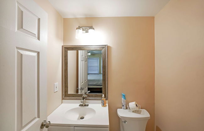 Marietta 2BR Close to Atlanta! - Photo 12