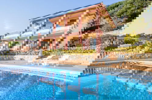 Photo 1 - Vila Maer in Blanes With 5 Bedrooms and 2 Bathrooms