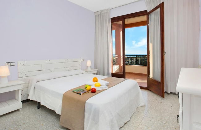 Vila Maer in Blanes With 5 Bedrooms and 2 Bathrooms - Foto 13