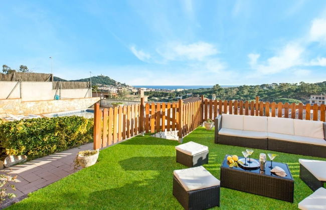 Vila Maer in Blanes With 5 Bedrooms and 2 Bathrooms - Foto 6