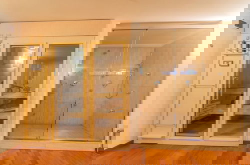 Photo 38 - Villa Infinity by Rent all Como