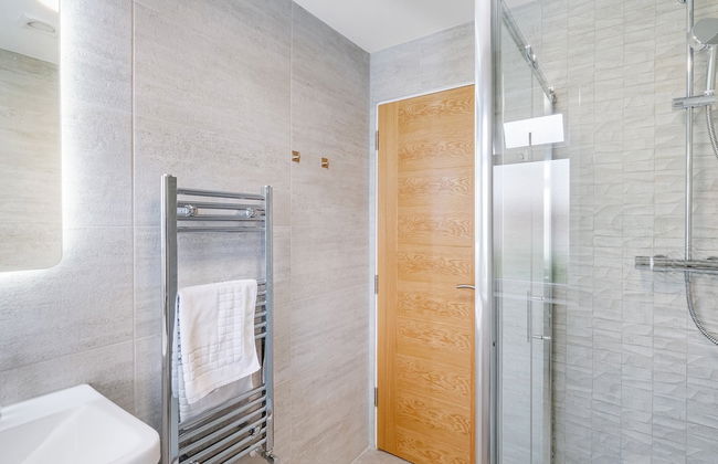 Sustainable Stays - Photo 2