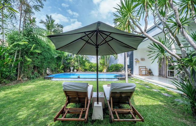 Villa Kangaroo Seminyak - Photo 24