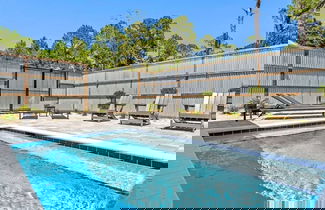 Photo 2 - 30A Shady Palms by Avantstay Boat-friendly w/ Heated Pool
