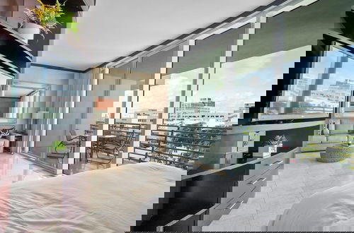 Foto 6 - Penthouse Bahia Mar South Beach On Ocean Drive Miami Beach 1 Bedroom Home by RedAwning