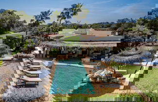 Photo 1 - Lavish Villa With Private Pool