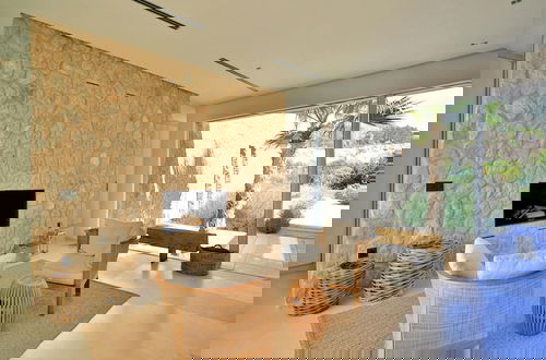 Foto 9 - Holiday Home With Beautiful sea Views