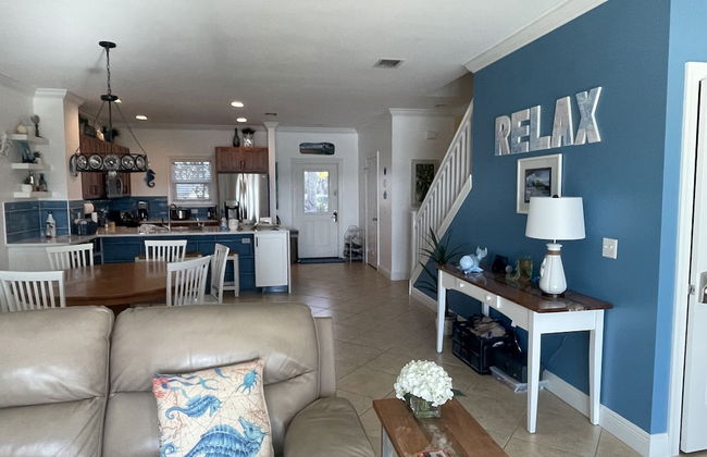 Waterfront Luxury Villa With Sunset Views And Boat Slip 3 Bedroom Townhouse by RedAwning - Foto 10