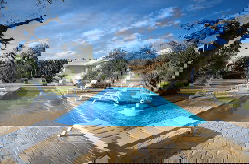 Foto 15 - Villa Torricella Pool and Sunny Garden