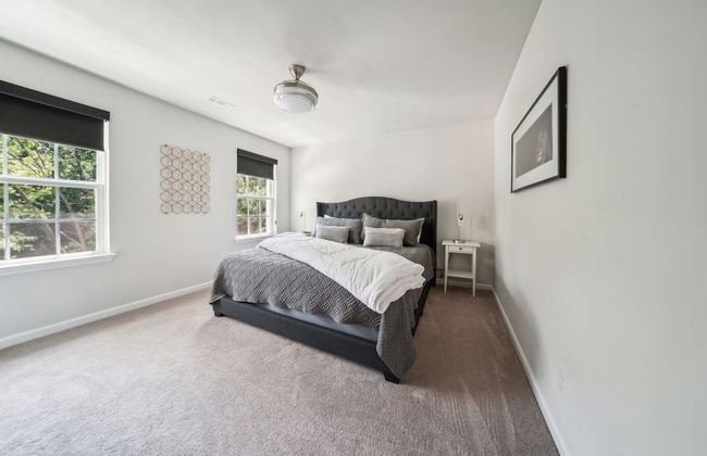 Veiled Secrets: Unraveling The Mystery Of Solitude 3 Bedroom Home by RedAwning - Foto 7