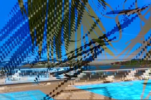 Foto 30 - Apartment With Swimming Pool in S o Pedro da Aldeia Cc308