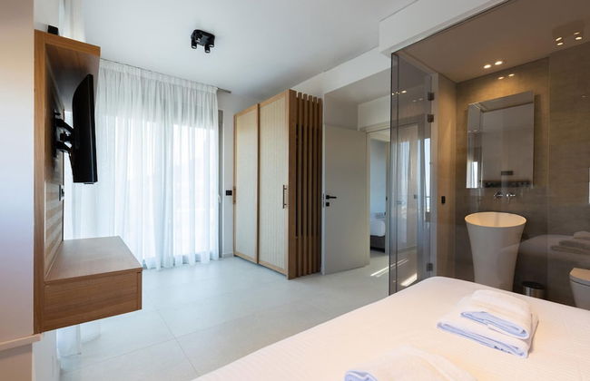 Luxury Villa U With Private Swimming Pool - Photo 17