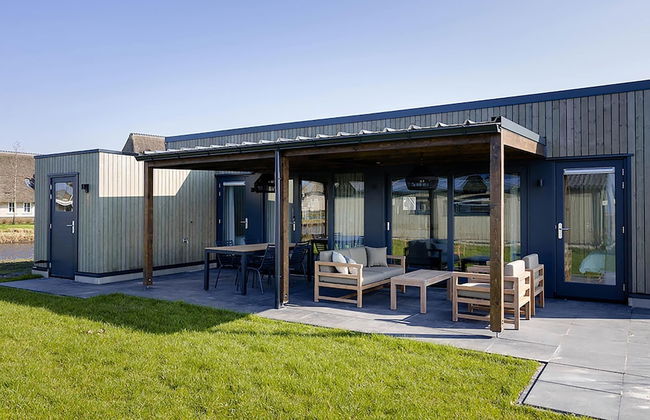 Lakeside Bliss in Friesland - Foto 1