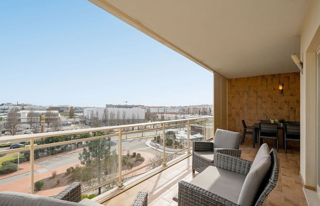 Lagos Terrace With Pool by Homing - Photo 18