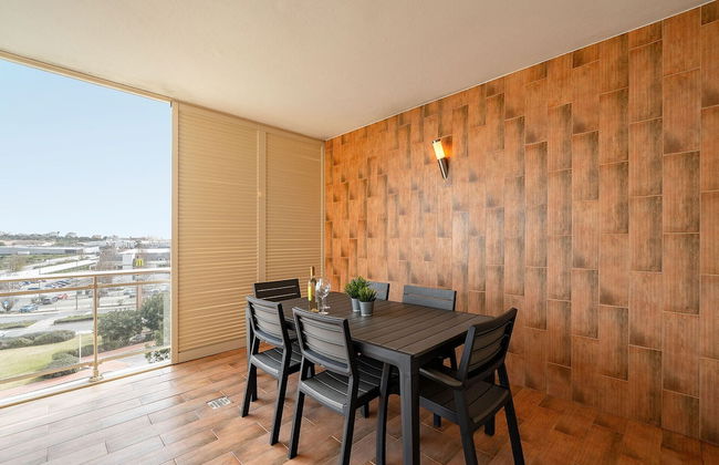 Lagos Terrace With Pool by Homing - Photo 10