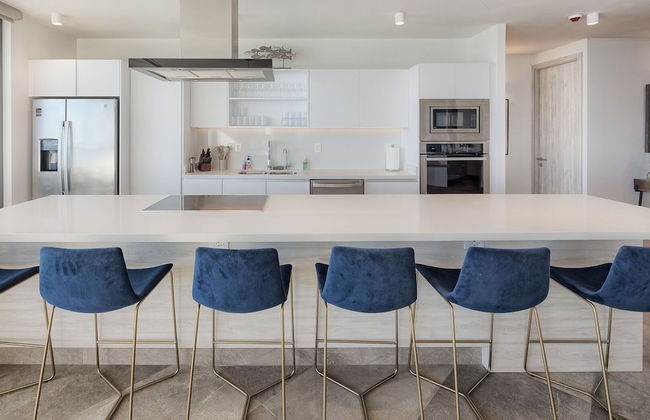 Luxury New Oceanfront Condo 5BR Sleeps 12 - Foto 14