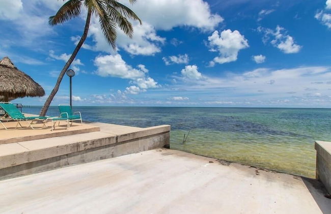 Updated Unit With Beautiful Florida Bay Sunsets 1 Bedroom Condo by RedAwning - Foto 34