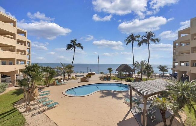 Updated Unit With Beautiful Florida Bay Sunsets 1 Bedroom Condo by RedAwning - Foto 20