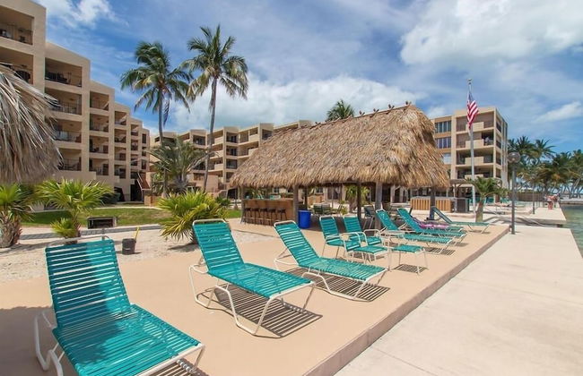 Updated Unit With Beautiful Florida Bay Sunsets 1 Bedroom Condo by RedAwning - Foto 17