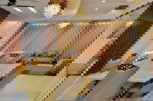 Foto 1 - Luxurious 3-bhk Highly Secured & Close to Airport