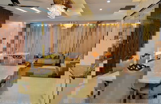 Foto 1 - Luxurious 3-bhk Highly Secured & Close to Airport