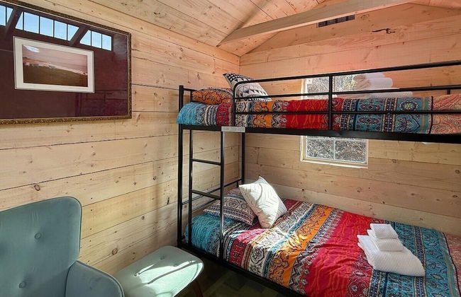 Zen Box Farm Brought to you by GetAway Vacations - Foto 8
