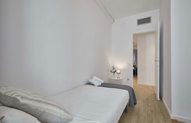 BBarcelona Clot Apartments - Photo 43