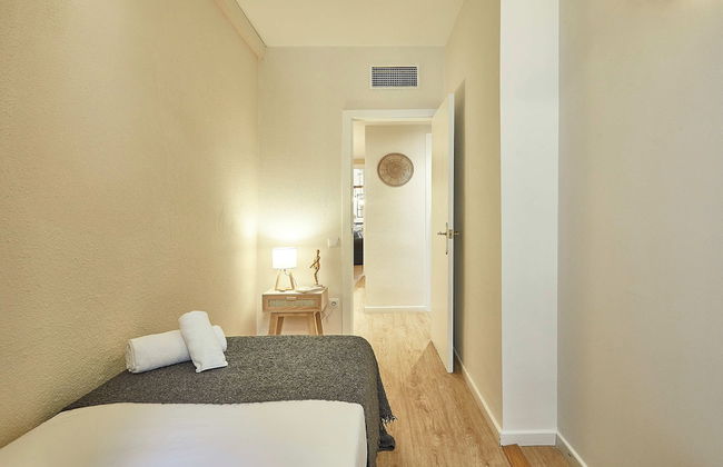 BBarcelona Clot Apartments - Photo 31