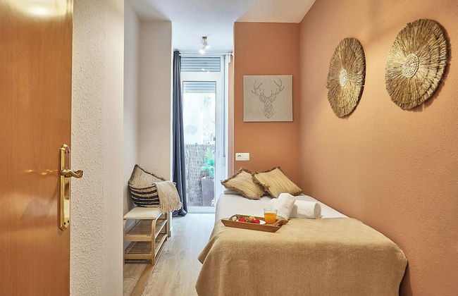 BBarcelona Clot Apartments - Photo 13