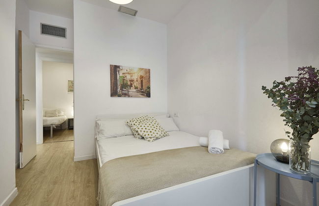 BBarcelona Clot Apartments - Photo 39