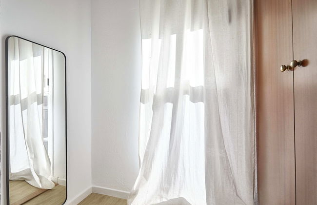 BBarcelona Clot Apartments - Photo 45