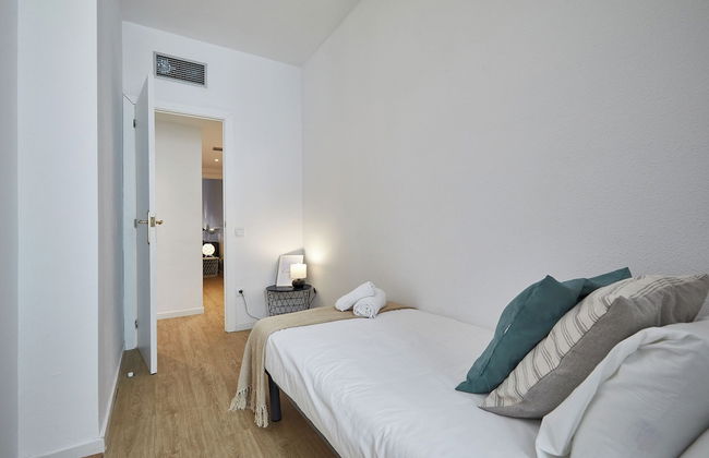 BBarcelona Clot Apartments - Photo 6