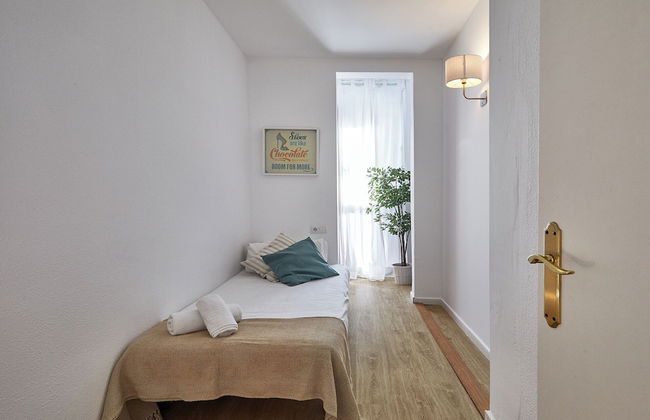 BBarcelona Clot Apartments - Photo 4