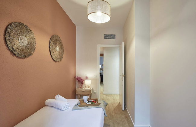 BBarcelona Clot Apartments - Photo 21