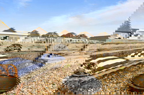 Photo 34 - Splash-pevensey Bay in Pevensey Bay