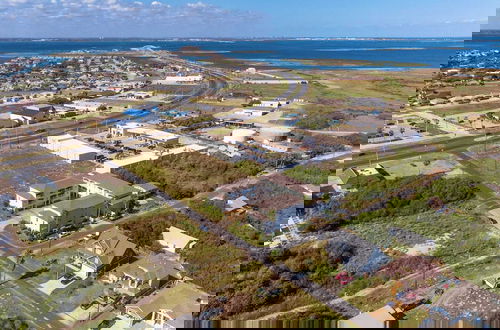 Photo 40 - Coastal Townhouse TX Retreat!