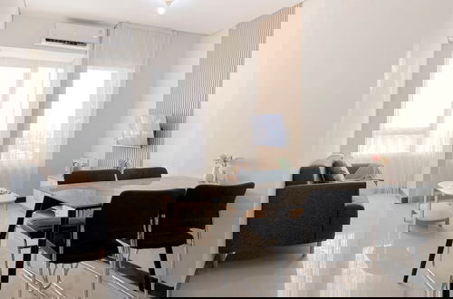 Foto 11 - Great Deal And Spacious 2Br At Nifarro Park Apartment