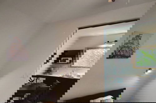 Photo 4 - Apart Hotel Marina Loft #103