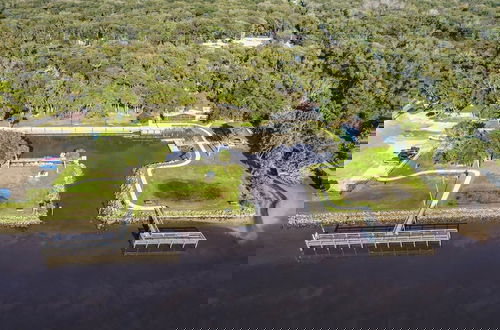 Foto 52 - Beach Cottage 3 Bed 2 Bath Heated Pool Free Golf Cart Bring Your Boat RV Private 1AC lot