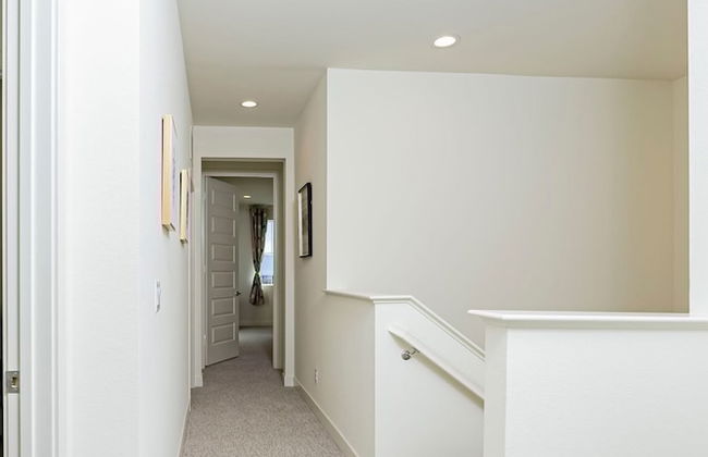 Luxurious Ontario Townhouse Ideal Family Retreat - Foto 52