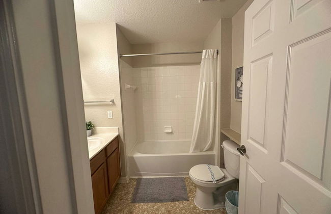 Charming Townhouse Near Disney - Foto 39