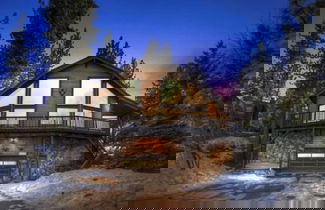 Foto 1 - Charming Lakeside Retreat
