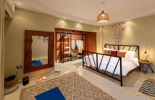 Xuru Stays I Play Foosball & Do Yoga - 1 BR Apt. 5 Min To Airport - Foto 7
