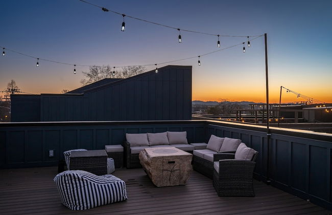 Luxury Hot tub Rooftop Deck Game Room Nashville - Foto 41