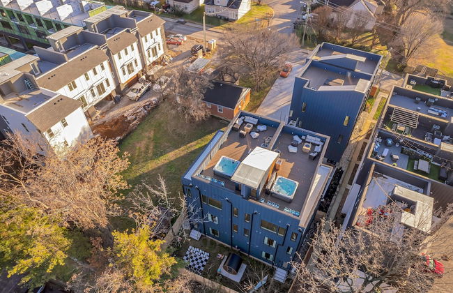 Luxury Hot tub Rooftop Deck Game Room Nashville - Foto 47